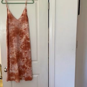 Zara midi tie dye dress size m with tags never been worn